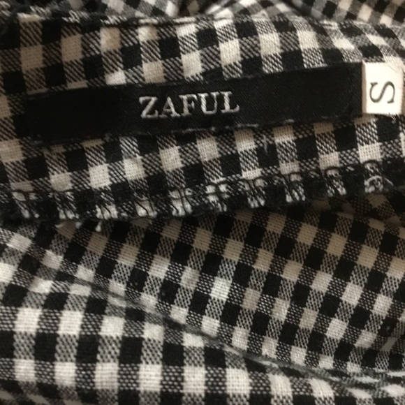 Zaful gingham print strapless romper  size small - Picture 3 of 4